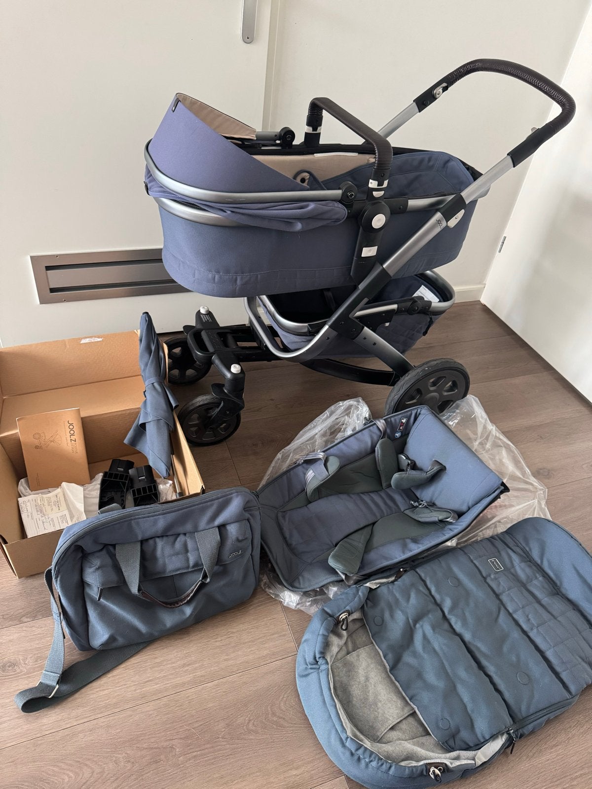 Joolz Geo Combiwagen met Reiswieg en Accessoires, Zo goed als nieuw, Combiwagen, Met reiswieg, Ophalen