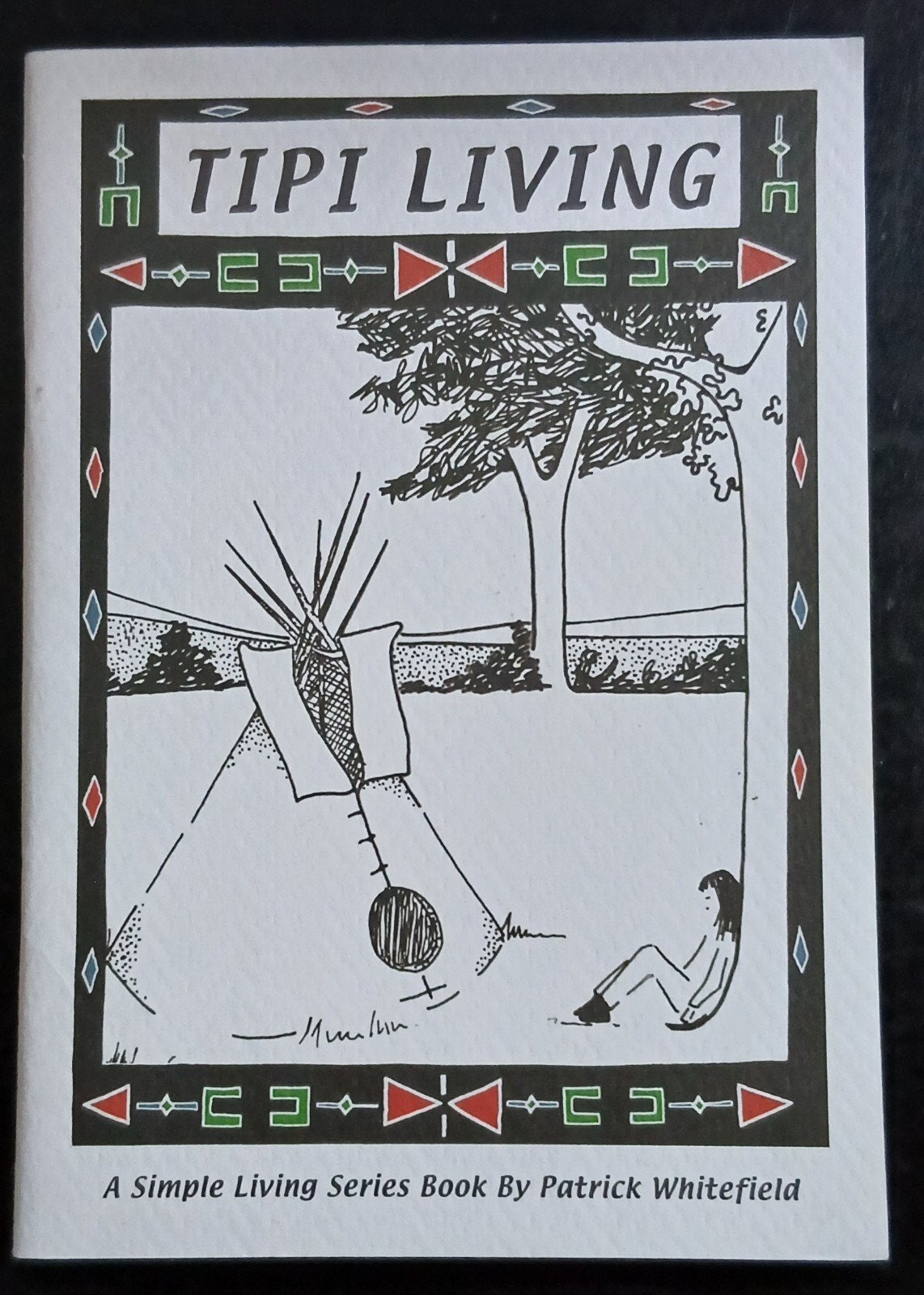 Tipi Living - Een gids voor wonen in een tipi, Boeken, Ophalen of Verzenden, Gelezen, Overige onderwerpen, Patrick Whitefield