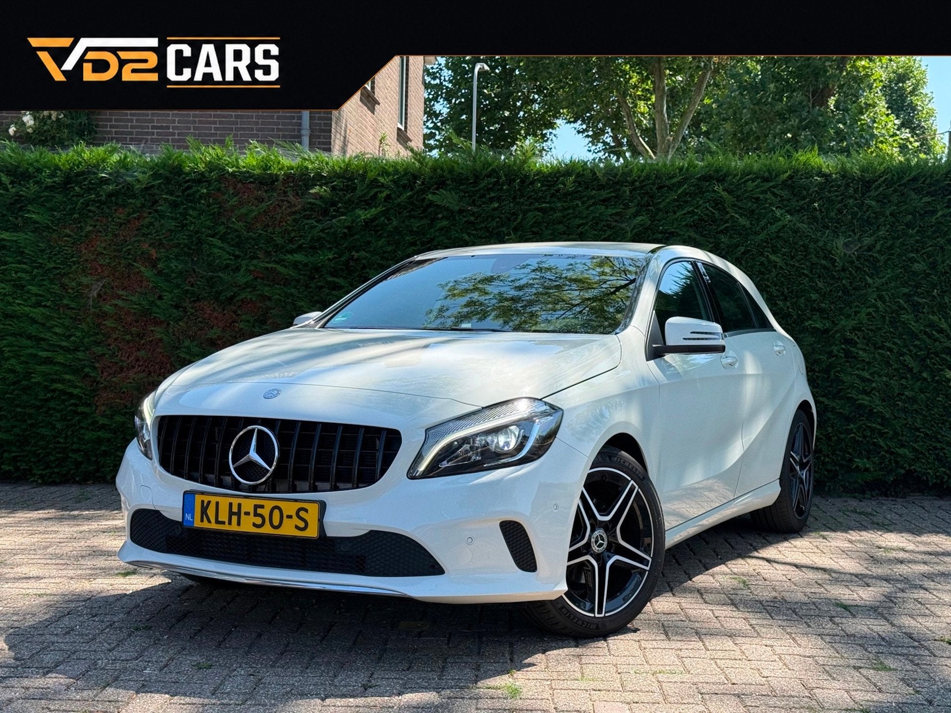 Mercedes-Benz A 180 Urban |AMG-Look|Camera|LED|, Auto's, Voorwielaandrijving, Gebruikt, Euro 6, 1595 cc