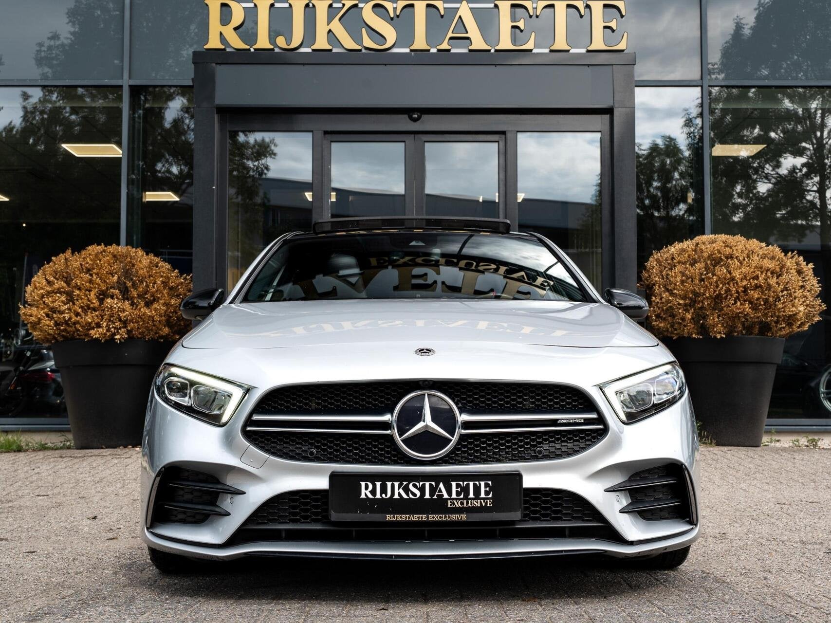Mercedes A-klasse A35 AMG 4MATIC|PANO|BURMESTER|CAMERA|18'', Automaat, 4 cilinders, Origineel Nederlands, Bedrijf