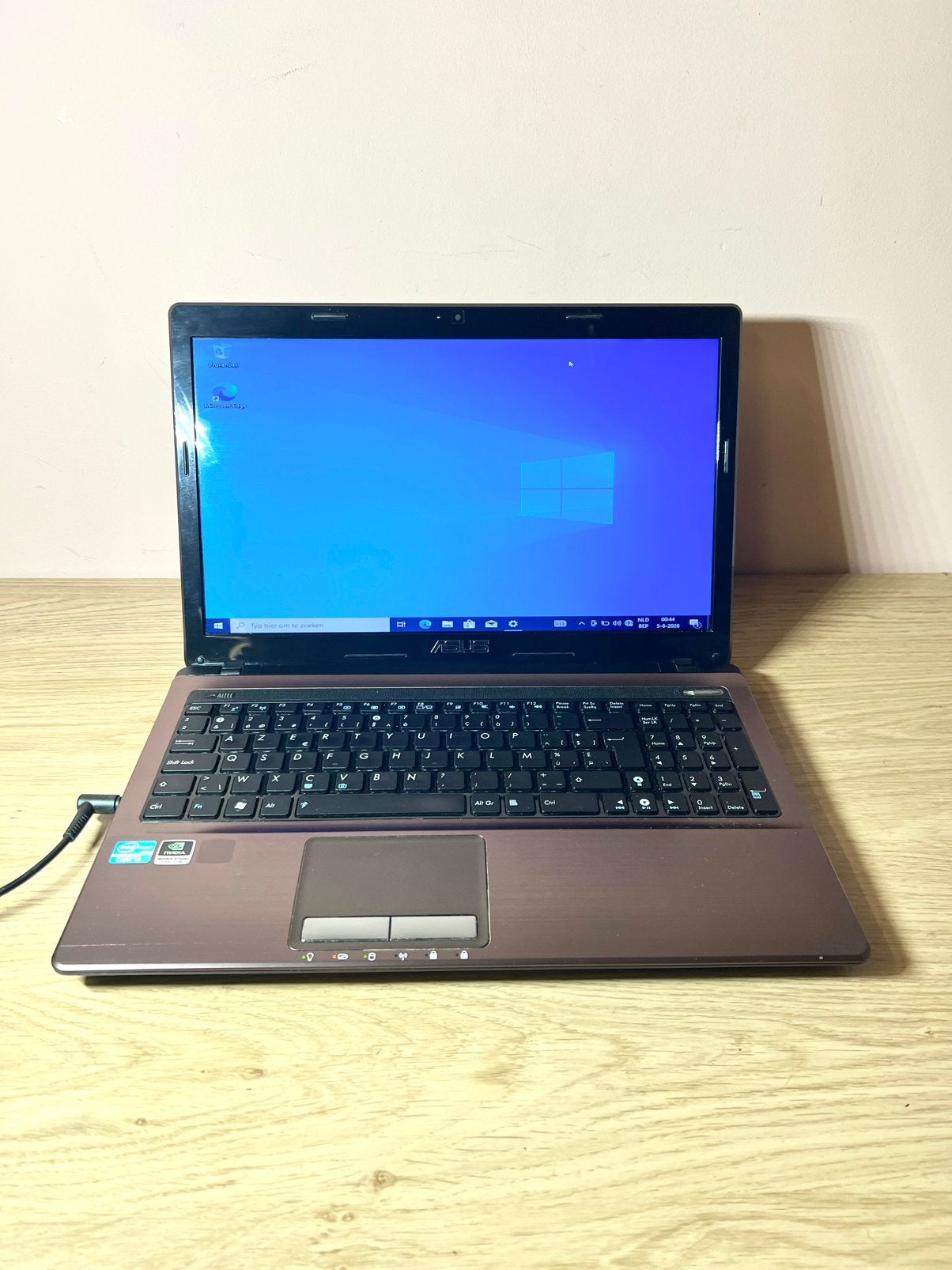 Laptop Asus i3, Computers en Software, Windows Laptops, Zo goed als nieuw, 15 inch, HDD, 2 tot 3 Ghz, 4 GB, Azerty, Met videokaart