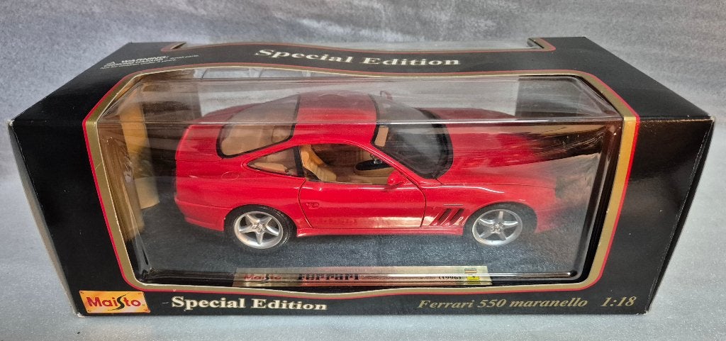 Ferrari 550 Maranello Modelauto 1:18, Ophalen of Verzenden, Zo goed als nieuw, Auto, Bburago