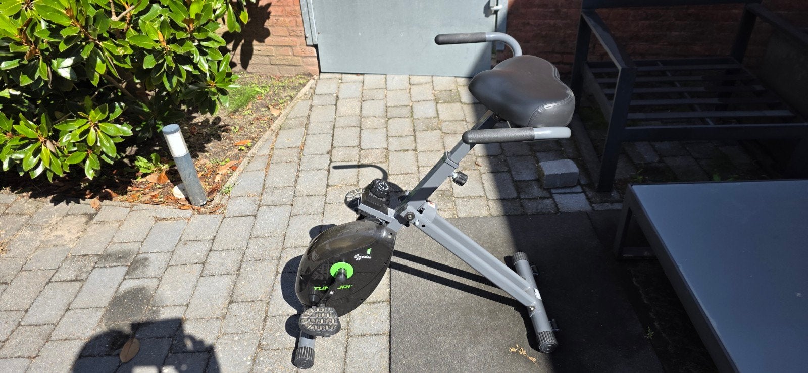 Tunturi Cardio Fit D10 Hometrainer - Compact en Opvouwbaar, Gebruikt, Ophalen of Verzenden, Metaal, Benen