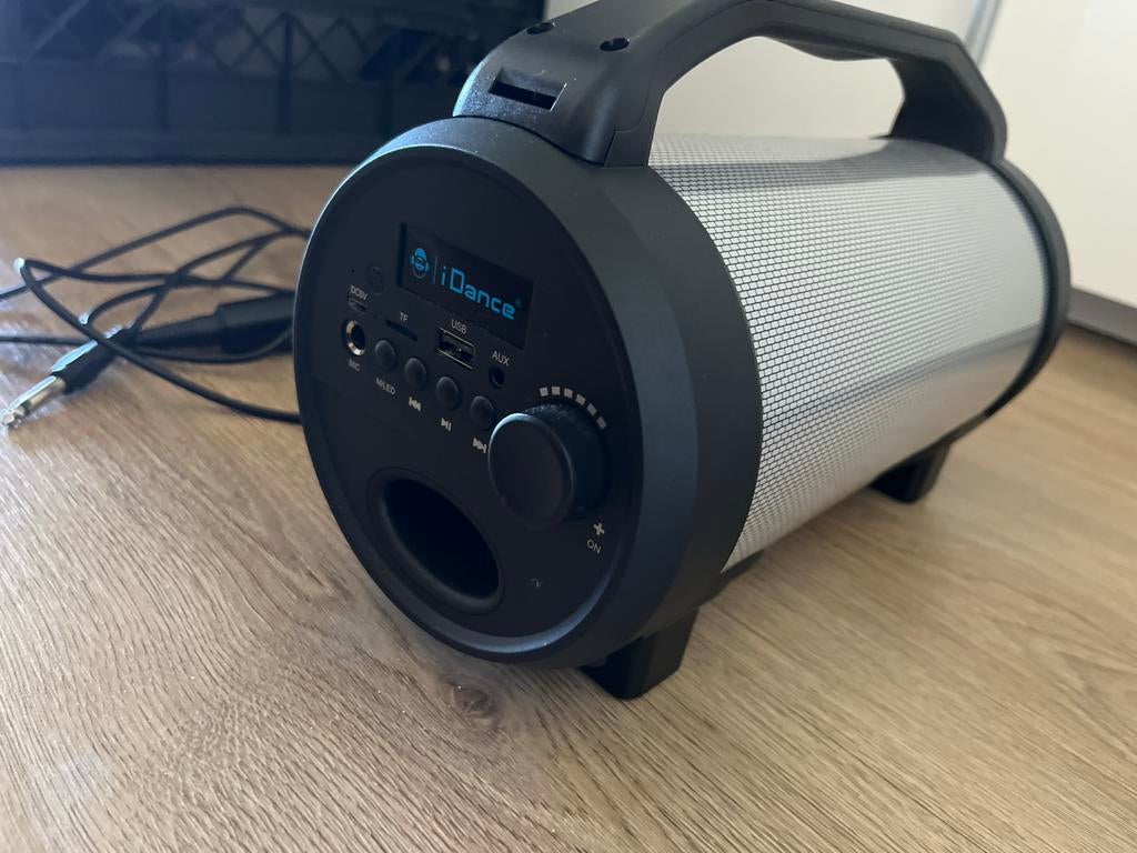iDance CYCLONE400BK Draagbare Bluetooth Speaker met Microfoo, Overige merken, Overige typen, Ophalen of Verzenden, Zo goed als nieuw