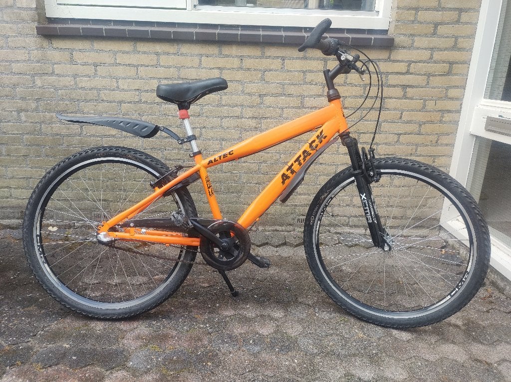 Altec attack mountainbike 26 inch wiel klein frame, Fietsen en Brommers, Fietsen | Mountainbikes en ATB, Minder dan 45 cm, Ophalen
