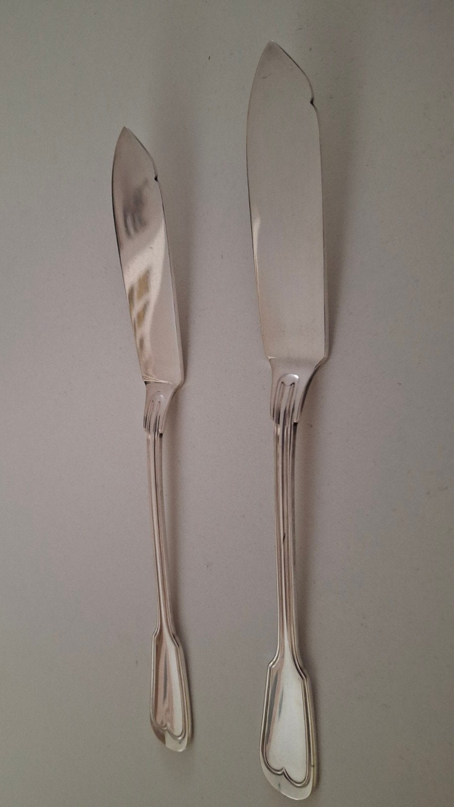 2 antieke vismesjes, Antiek en Kunst, Antiek | Bestek, Ophalen of Verzenden