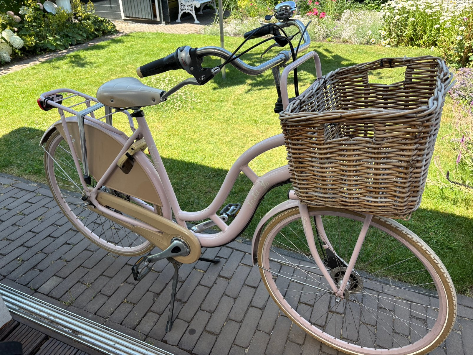 28 Inch roze Sparta lola fiets, Ophalen, 2 zitjes, Zo goed als nieuw, Sparta