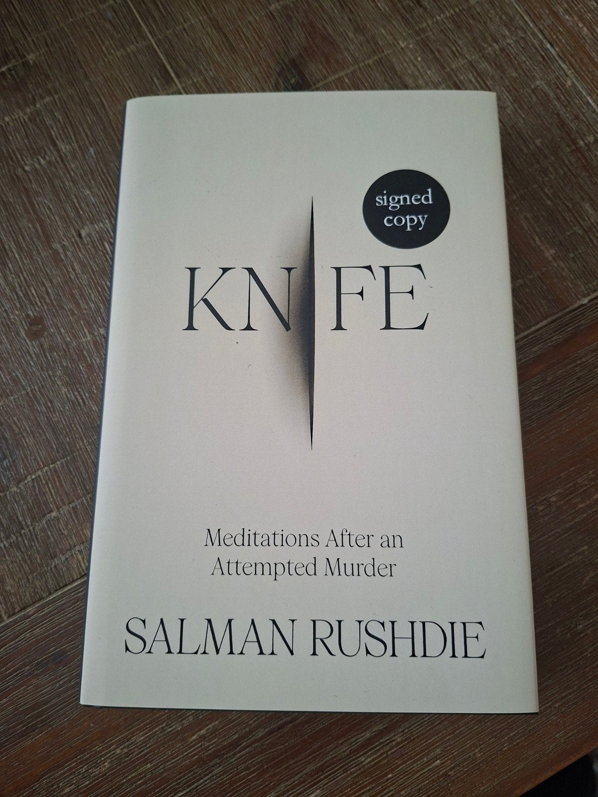 Salman Rushdie - Knife gesigneerd, Ophalen of Verzenden, Nieuw, Salman Rushdie, Europa overig