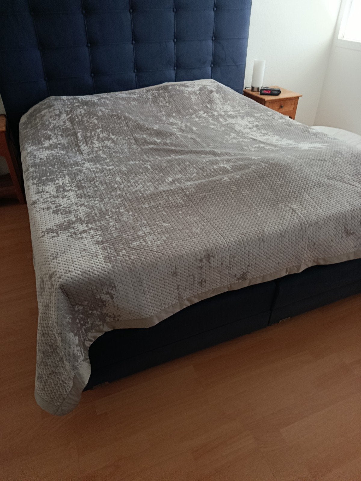 Groot ZGAN sprei 260x220 Lits-Jumeaux, Huis en Inrichting, Lits-jumeaux, Beige, Ophalen of Verzenden, Zo goed als nieuw
