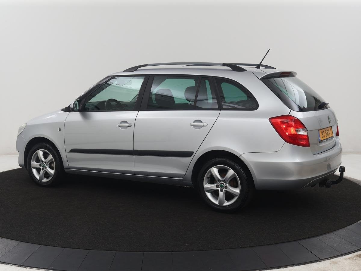 Skoda Fabia Combi 1.2 TSI Tour | Cruise control | Airco | Tr, Auto's, Skoda, Euro 5, Gebruikt, 4 cilinders, Traction-control