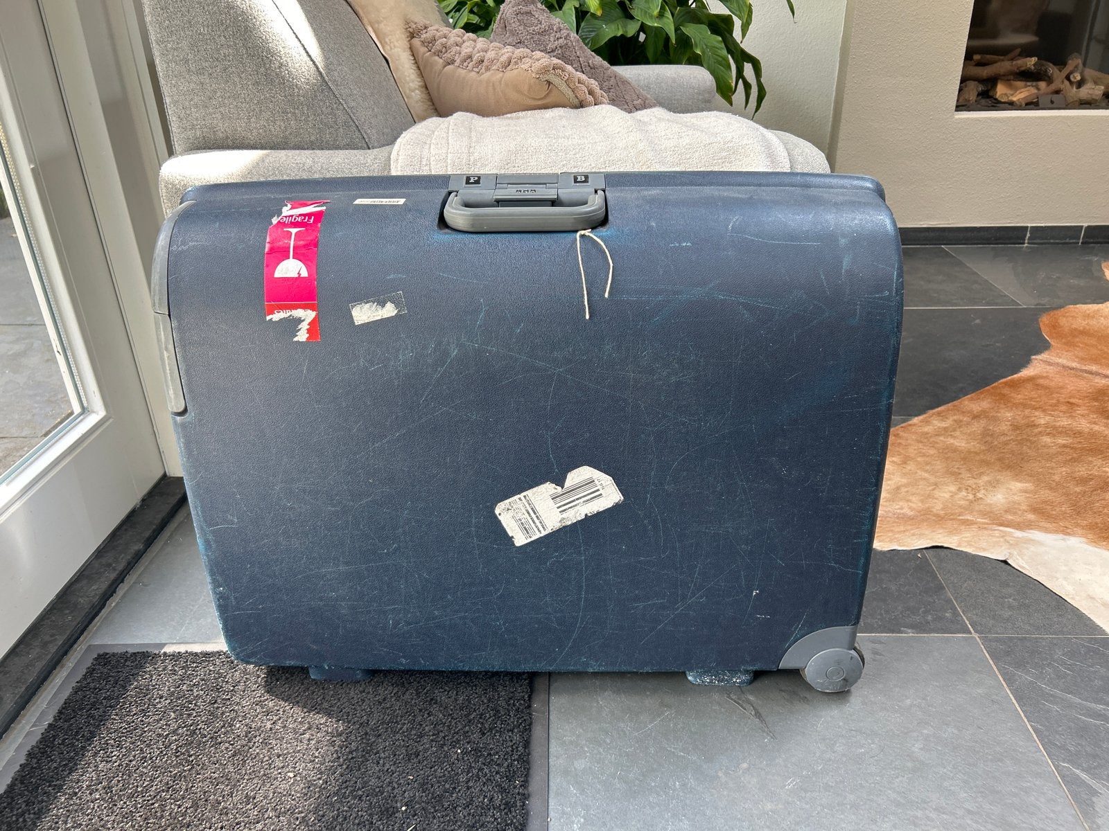 Carlton Koffer - Stevige Reiskoffer met Wieltjes, Gebruikt, Hard kunststof, 45 tot 55 cm, Wieltjes