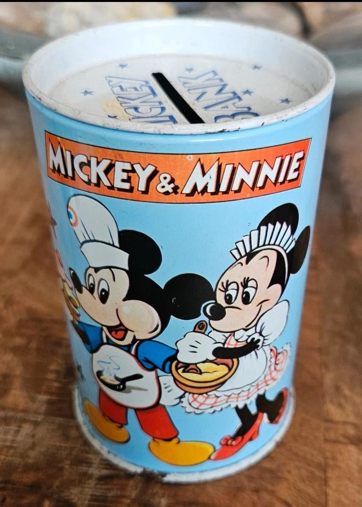 Vintage spaarpotten | Mickey Minnie blik | puzzle spardose, Ophalen of Verzenden, Gebruikt, Metaal of Blik, Strip- of Tekenfilmfiguur