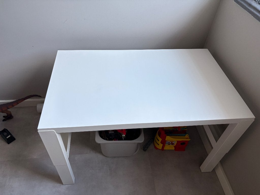 Kinderbureau wit (IKEA), Ophalen, Gebruikt, Stoel(en)