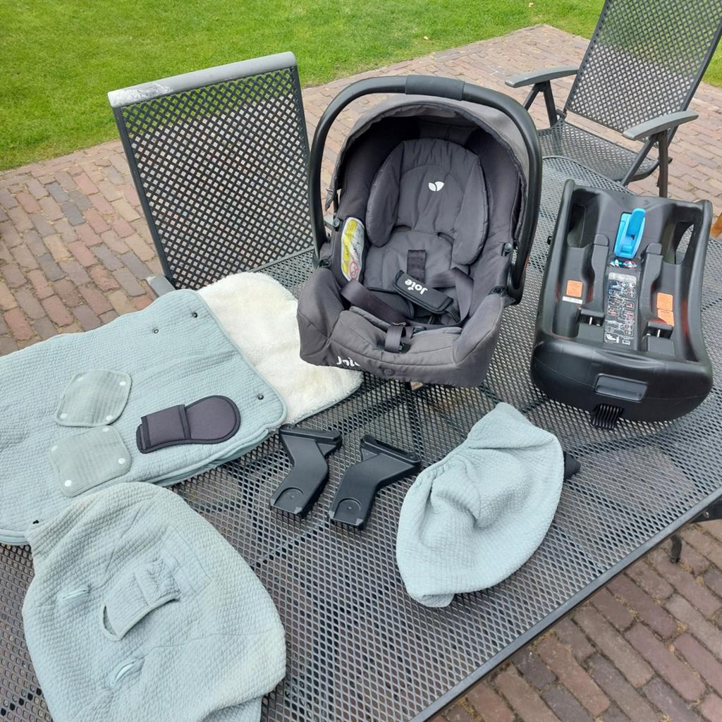 Joie autostoeltje met isofix en extra's, Zo goed als nieuw, Isofix, 0 t/m 13 kg, Ophalen