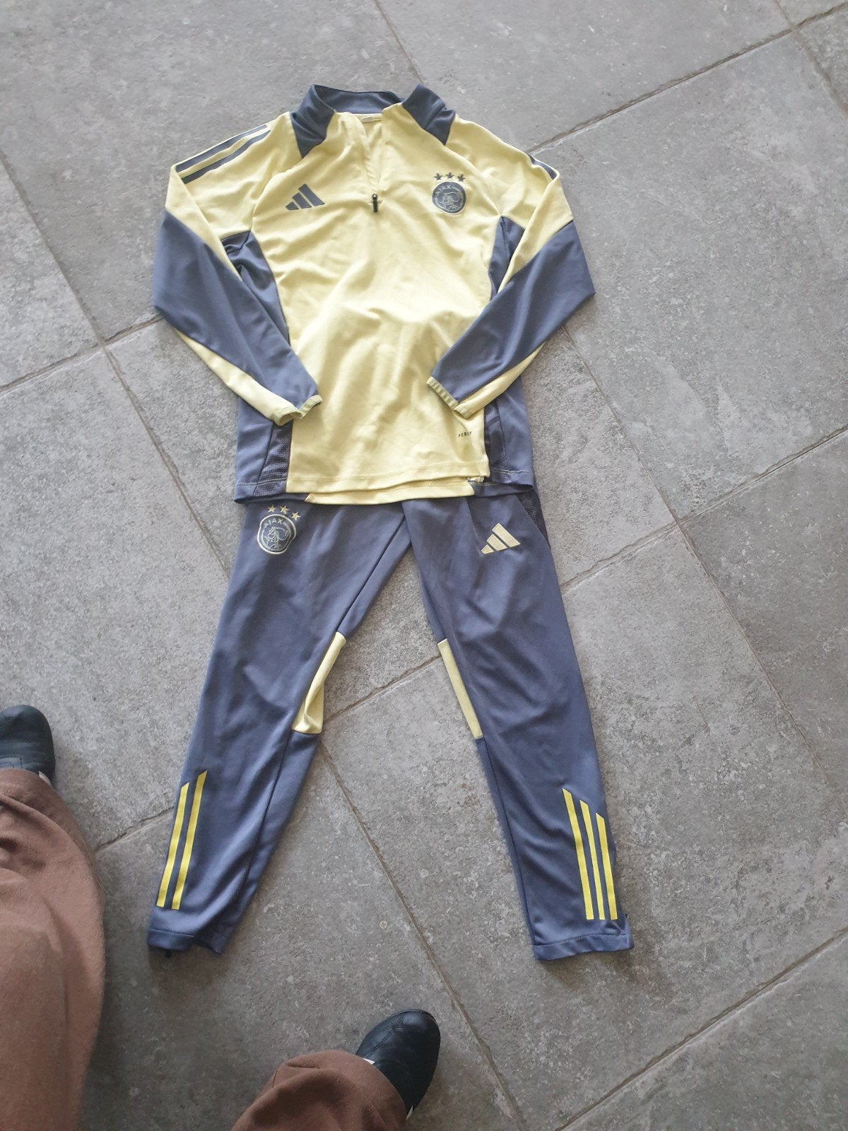 Nieuw Ajax Trainingspak - Geel/Grijs, Adidas, Geel, Overige typen, Nieuw
