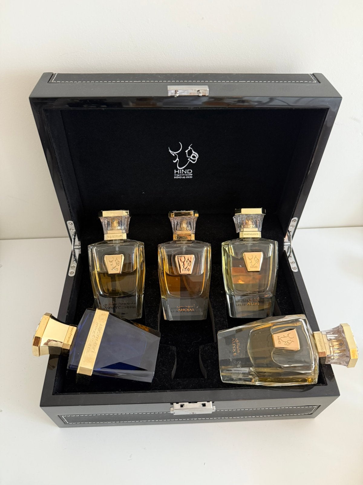 Hind Al Oud – Exclusieve Emirati parfums, Ophalen of Verzenden, Zo goed als nieuw
