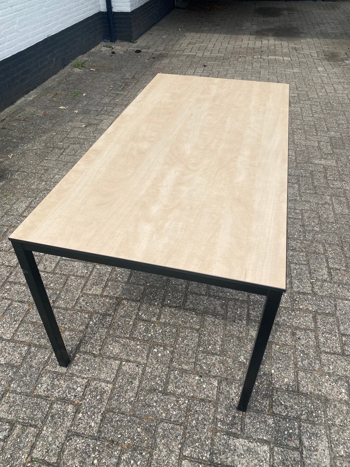 Te koop Degelijke kantine/kantoortafel. meerdere beschikbaar, Ophalen