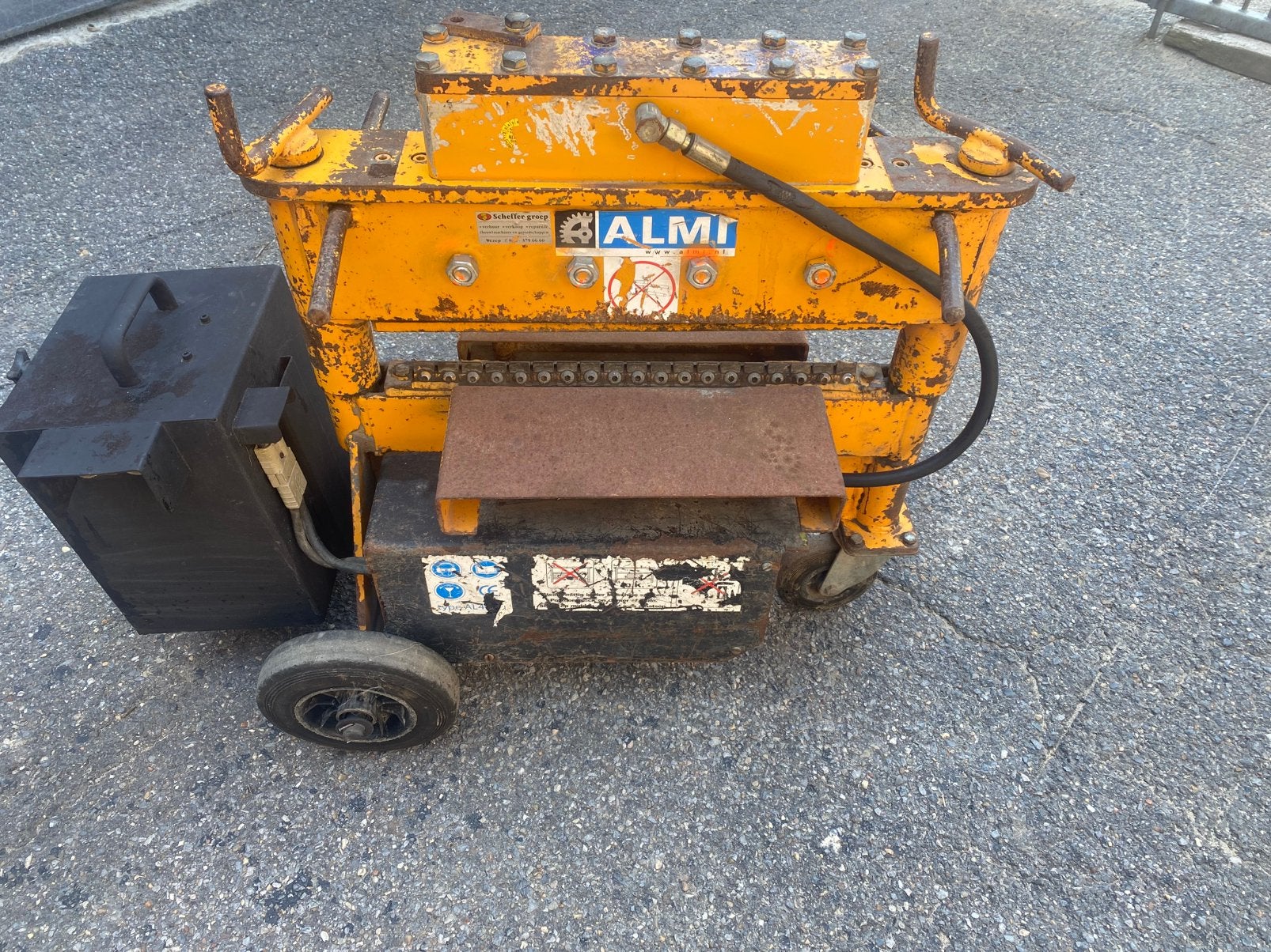 Almi AL43SH hydraulische lamellenknipper, 10 m² of meer, Vloertegels, Overige materialen, 60 cm of meer