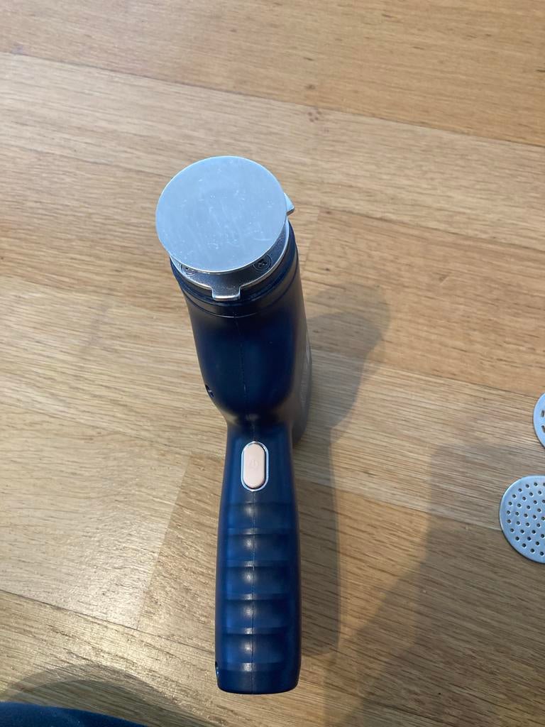 Elektrische Pastamachine - Maak zelf verse pasta!, Gebruikt, P, R, Ophalen of Verzenden