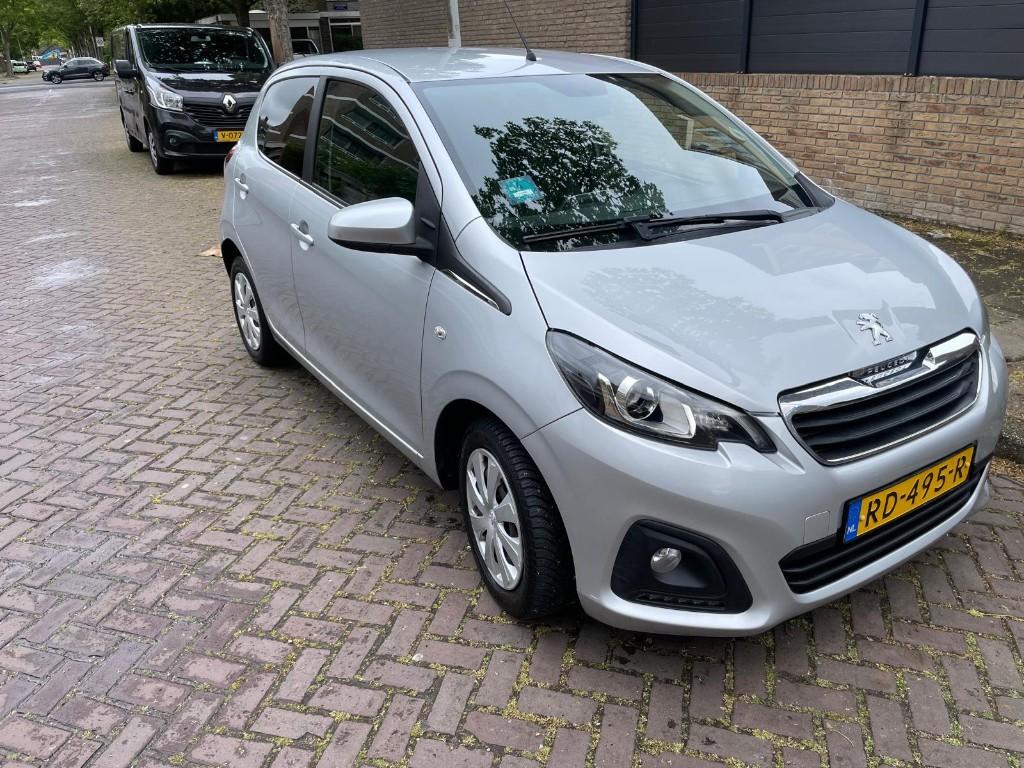 Peugeot 108 1.0 12V E-vti 51KW 5DR 2017 Grijs, Auto's, Peugeot, Voorwielaandrijving, Stof, Euro 6, 4 stoelen