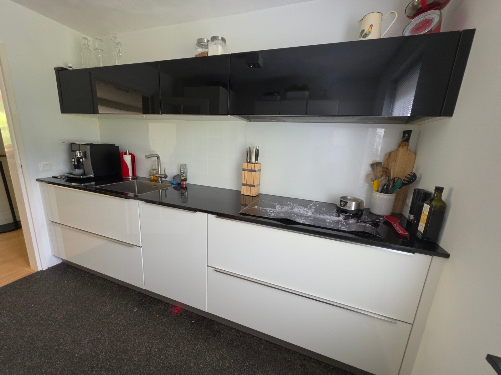 complete keuken afkomstig van Luit Windt, Ophalen, Wit, Overige typen, Graniet of Steen