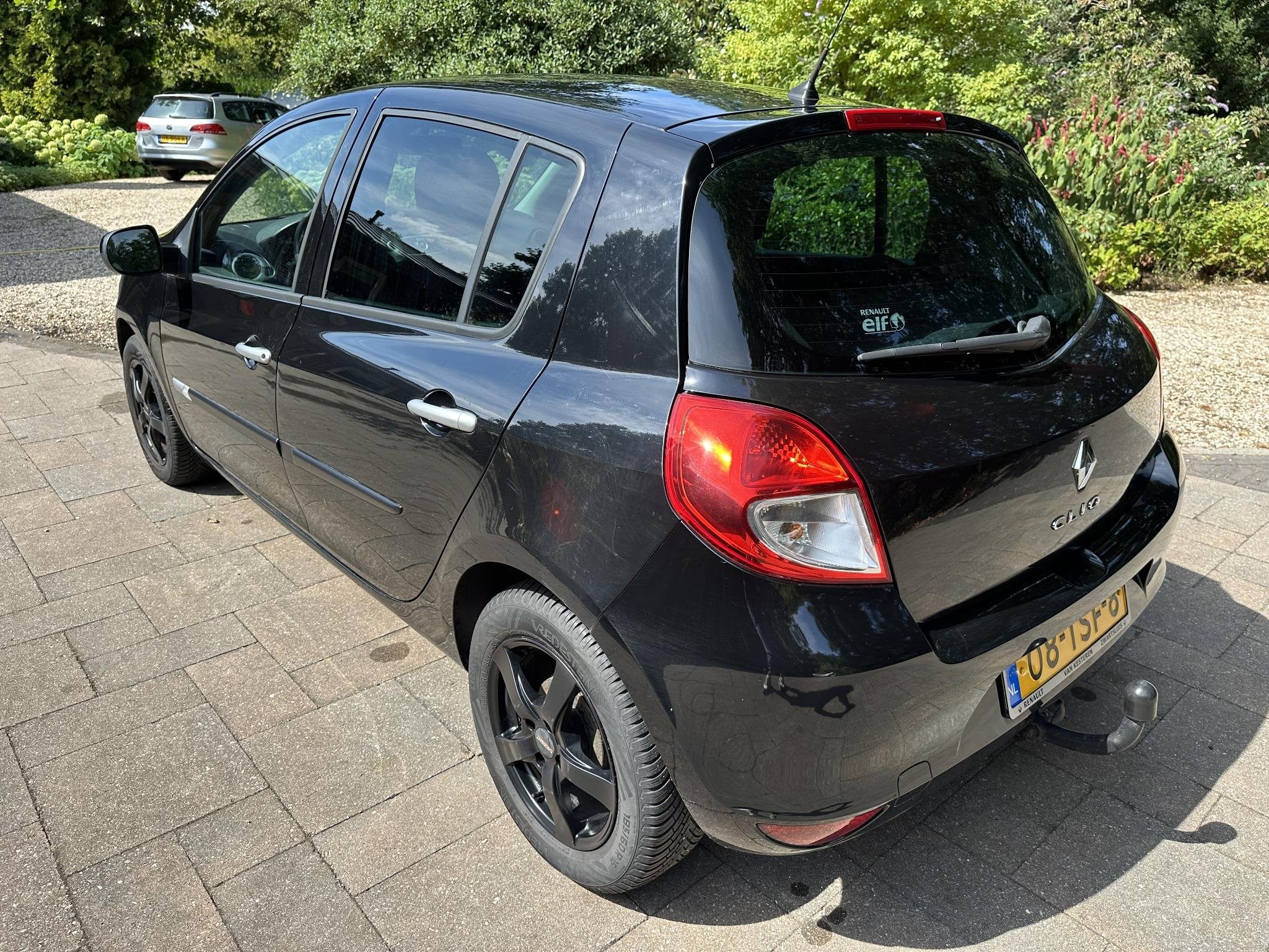 Renault Clio 1.2 Authentique Airco trekhaak allweatherbanden, Voorwielaandrijving, Euro 5, Stof, Gebruikt