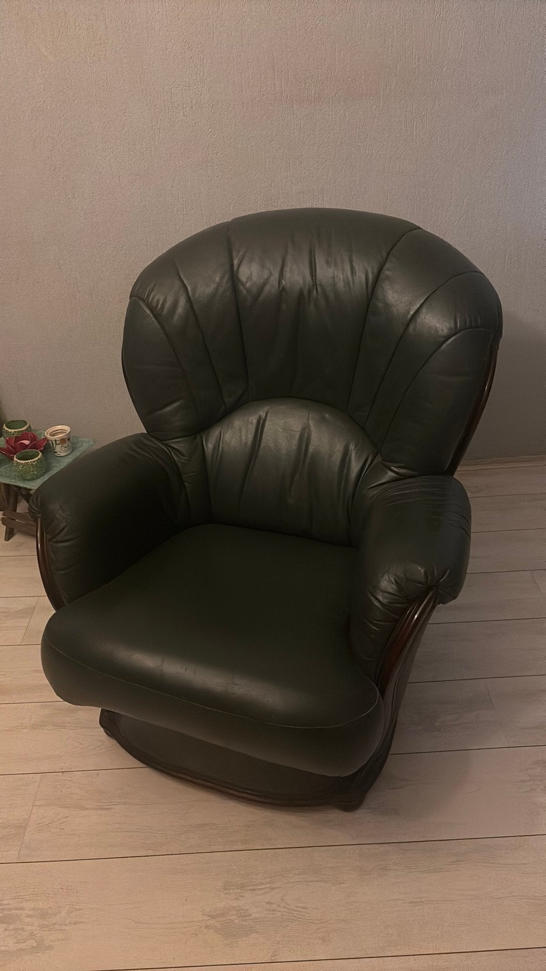 Vintage leren relax stoel groen met hout, Ophalen, Minder dan 75 cm, Leer, Zo goed als nieuw