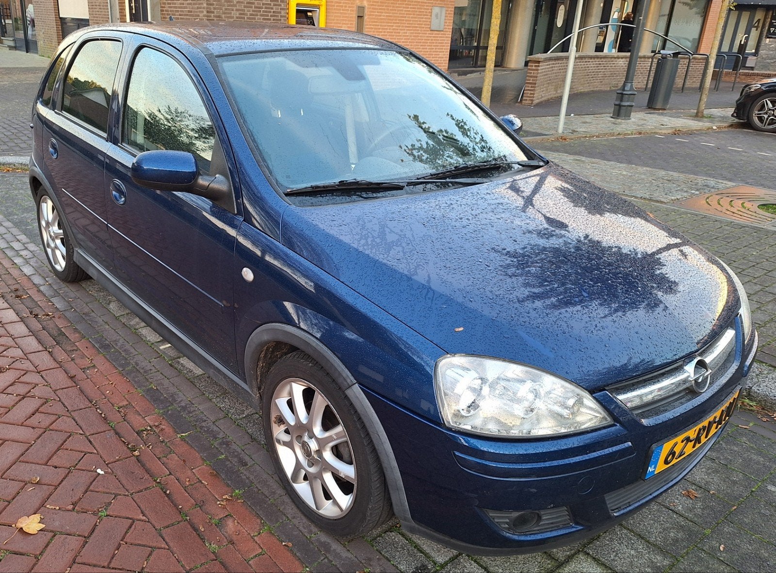Opel Corsa 1.4 Benzine 5Deurs Bouwjaar 2005 Blauw, Auto's, 450 kg, 40 €/maand, 4 cilinders, Blauw