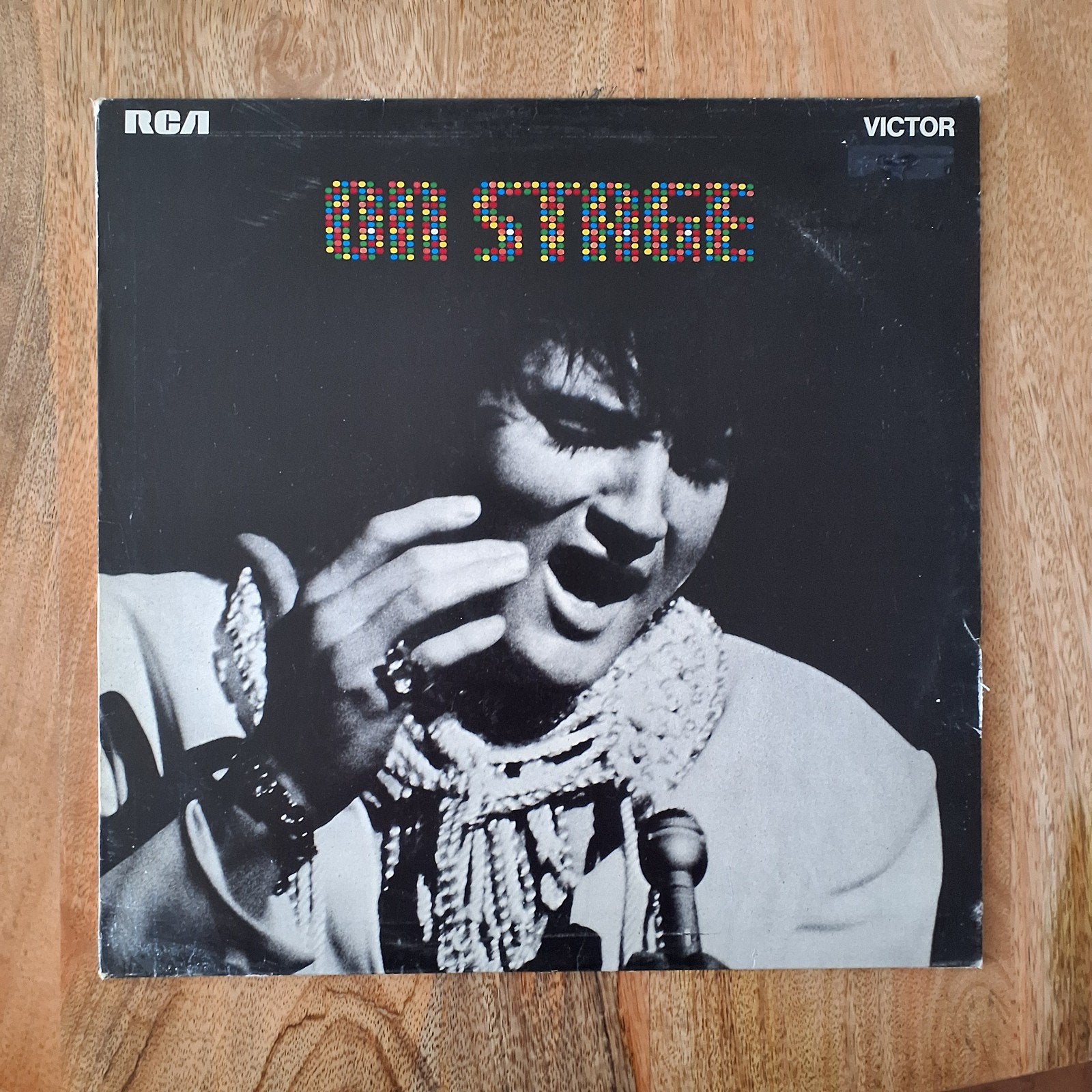 Elvis Presley On Stage, Ophalen of Verzenden