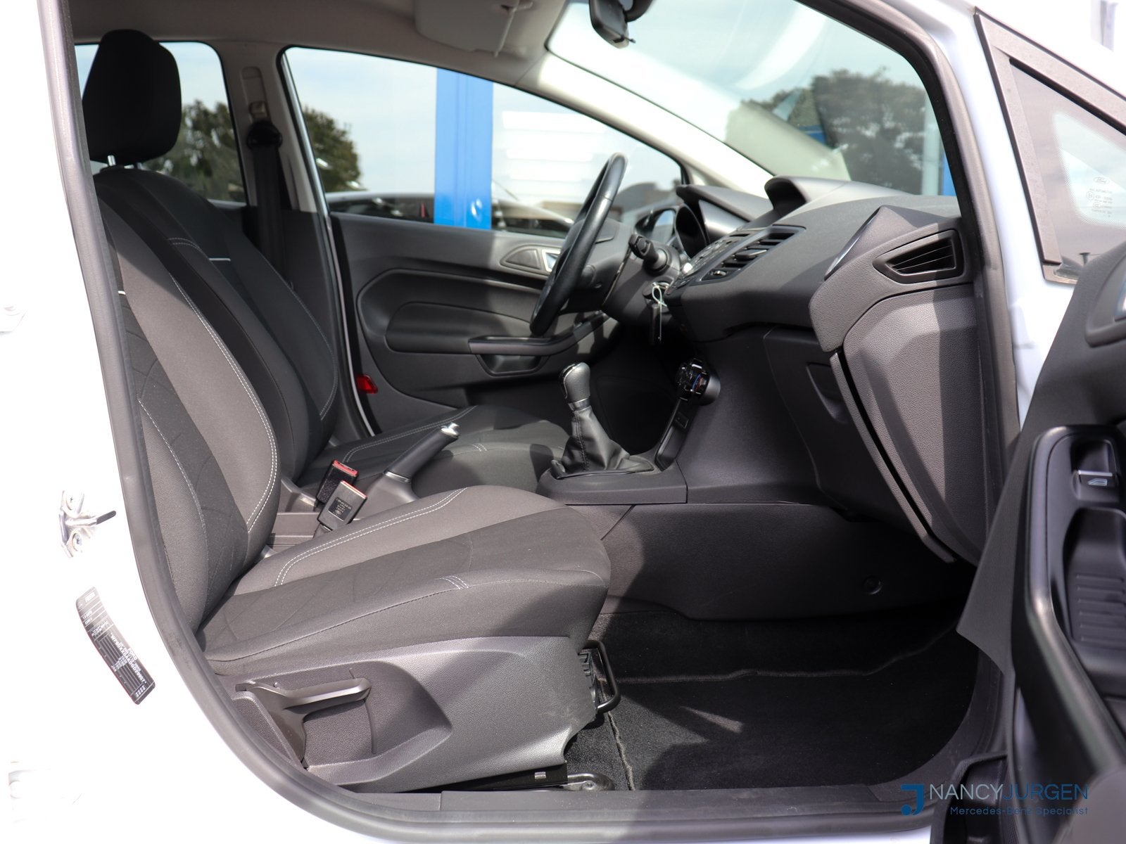Foto 36 van Ford Fiesta 1.0 Style | Essential | Airco | Navi | Bluetooth
