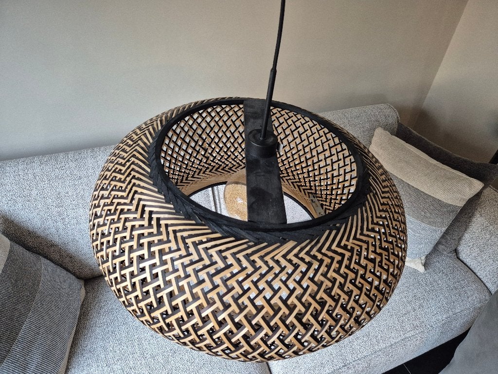 Gevlochten rotan hanglamp, Huis en Inrichting, Ophalen, E27 (groot), Zo goed als nieuw, Hout
