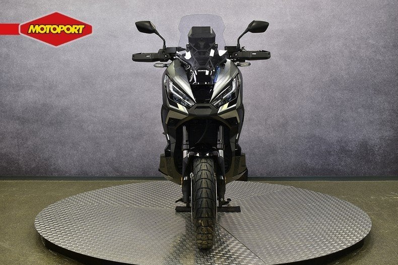 Honda X ADV (bj 2024), Info@motoportwormerveer.nl, Scooter, Honda Motor Europe, Bedrijf