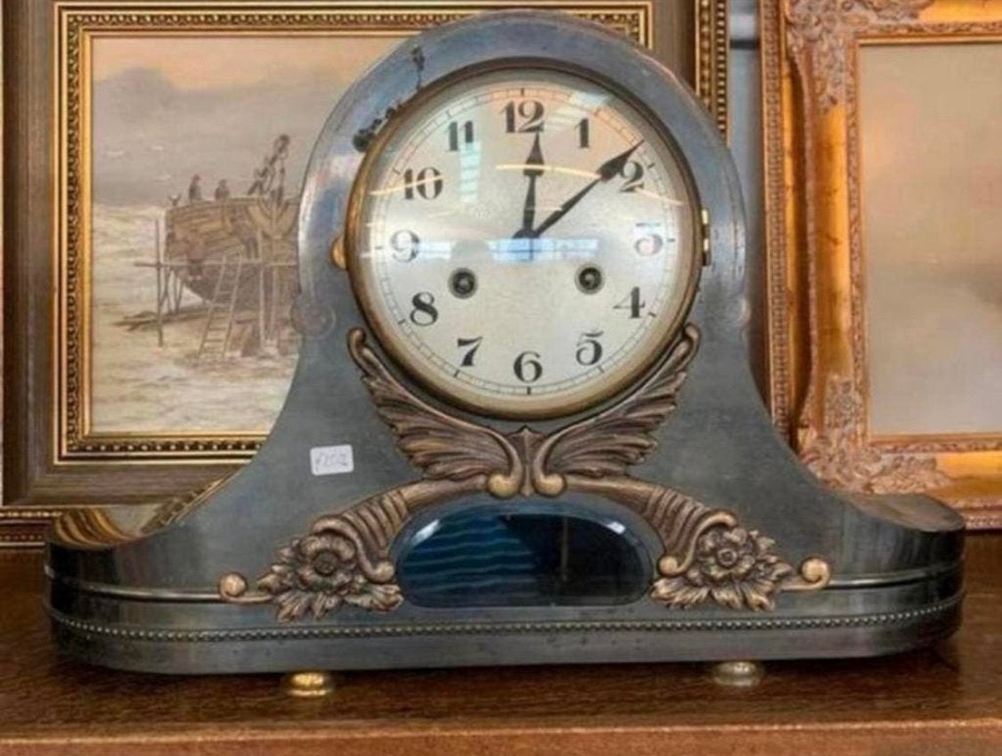 Klok mooie oude antieke koperen bronzen pendule klok., Verzenden