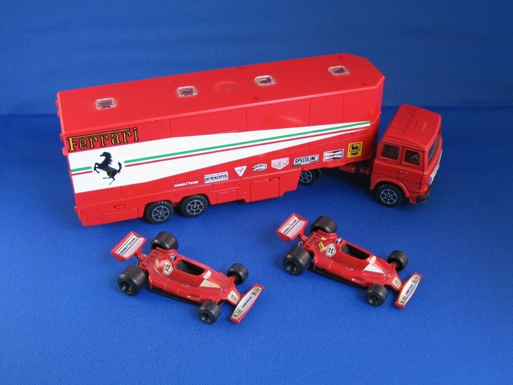FIAT 170 Autotransporter + 2x FERRARI 312 T2, Ophalen of Verzenden, Zo goed als nieuw, Bus of Vrachtwagen