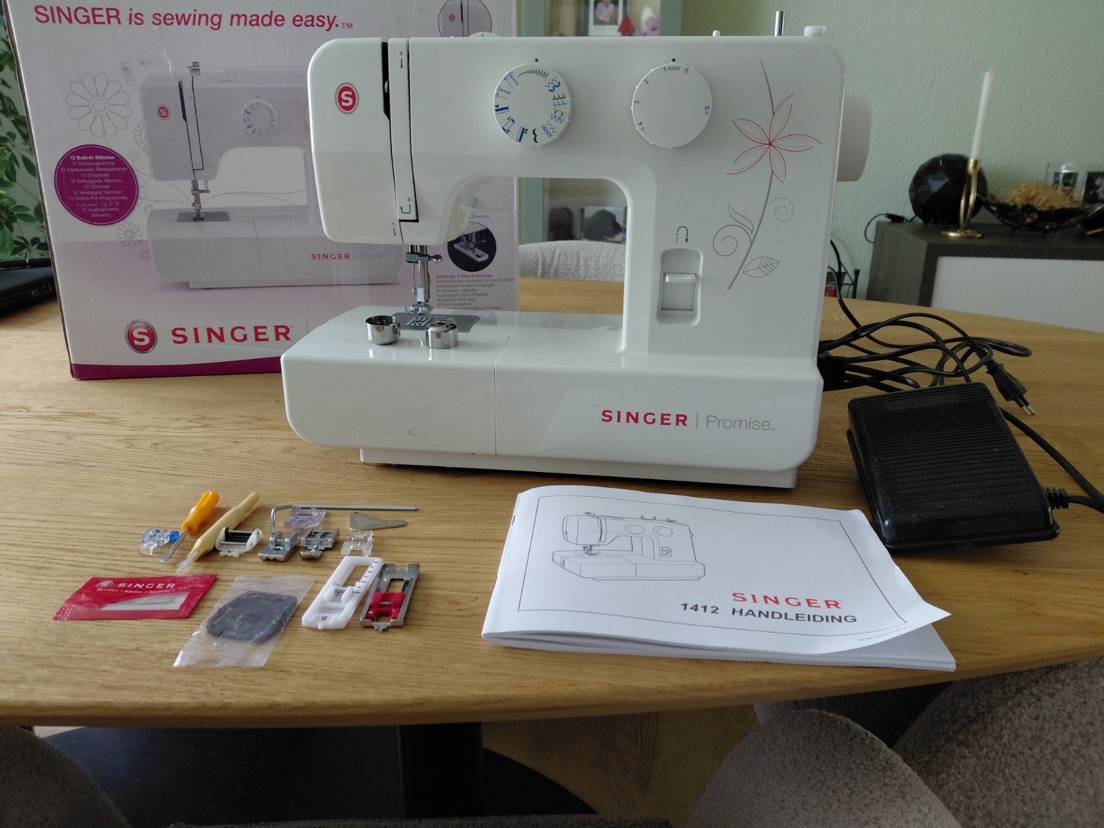 Singer Promise 1412 Naaimachine - Zo goed als nieuw, Ophalen, Zo goed als nieuw