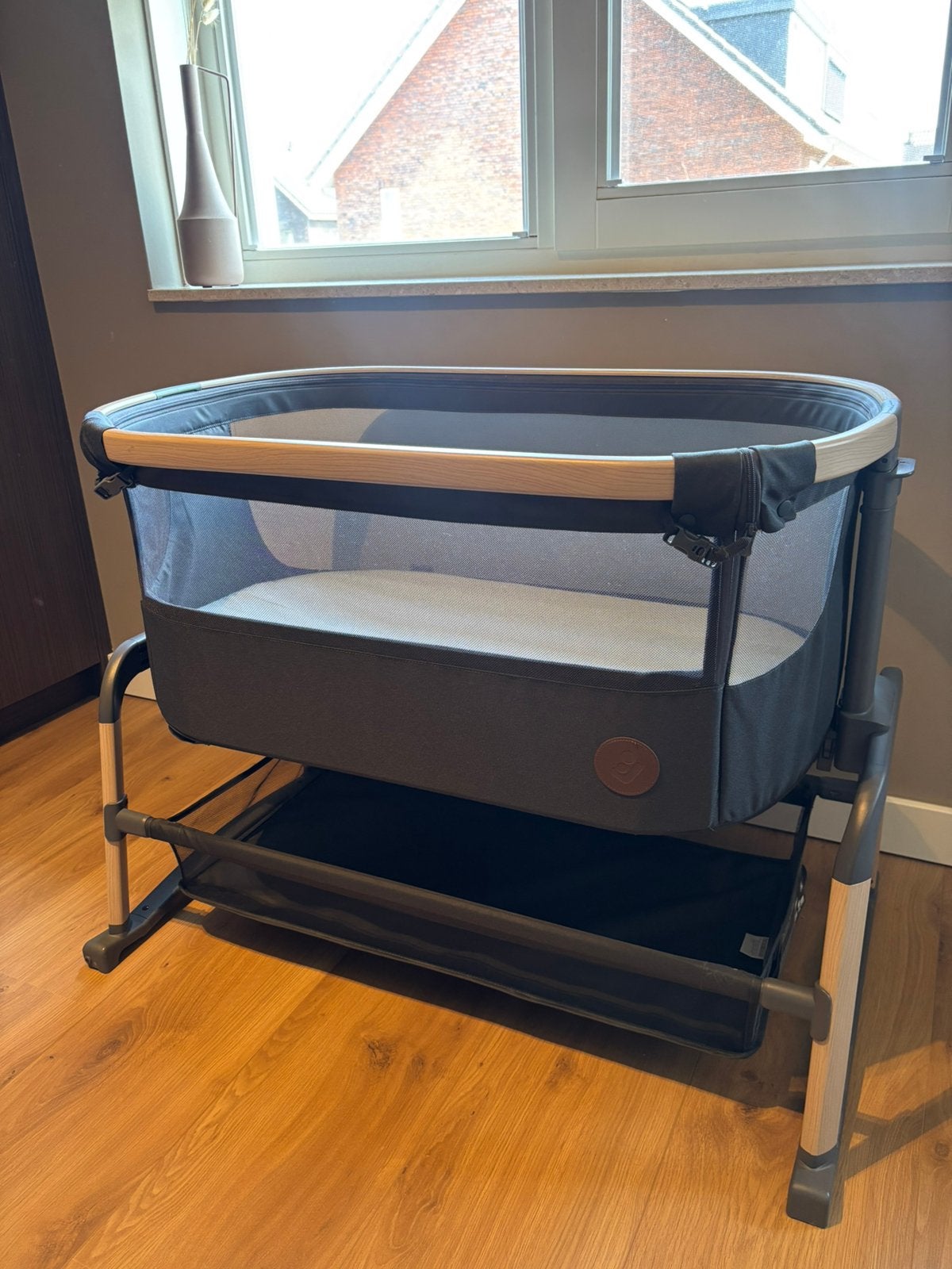 Maxi-Cosi Iora Air co-sleeper Beyond Graphite, Kinderen en Baby's, Babywiegjes en Ledikanten, Ophalen, Zo goed als nieuw, Overige typen