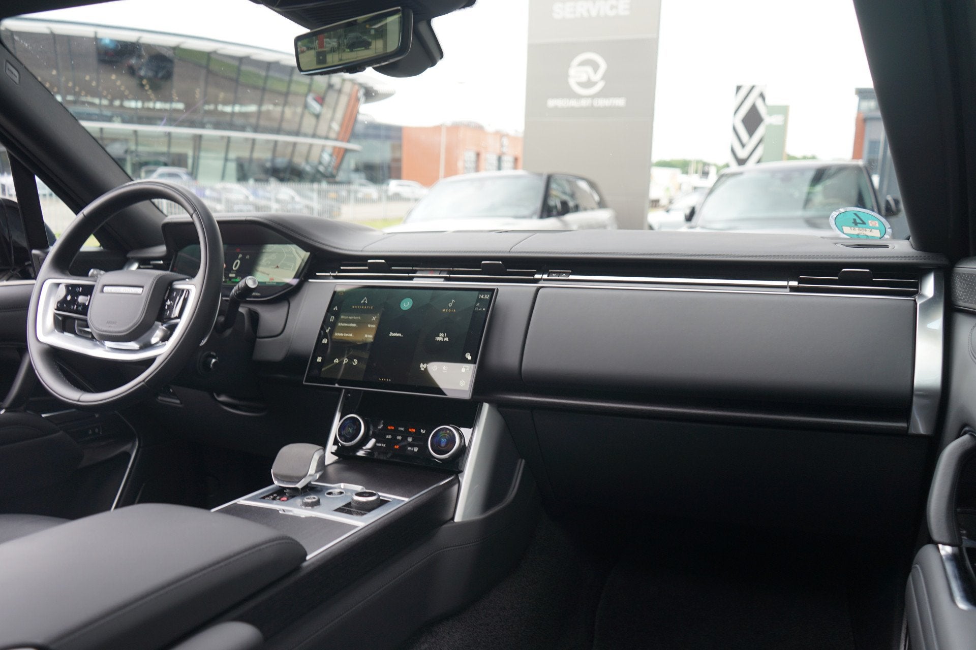 Land Rover Range Rover 3.0 P440e LWB Autobiography PHEV | Ma, Automaat, 12 maanden, Gebruikt, Vierwielaandrijving