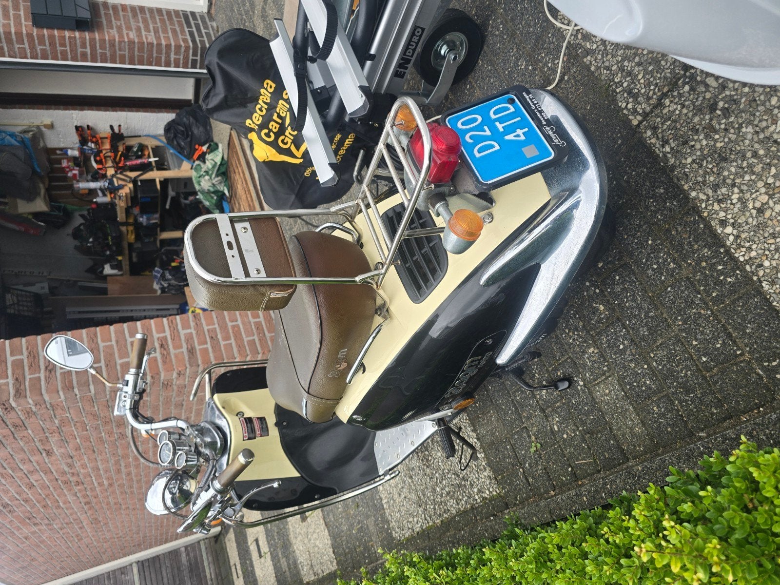AGM Retro Scooter - Rijdt en remt goed, zonder accu, Fietsen en Brommers, Snorfietsen en Snorscooters, Ophalen of Verzenden, Gebruikt