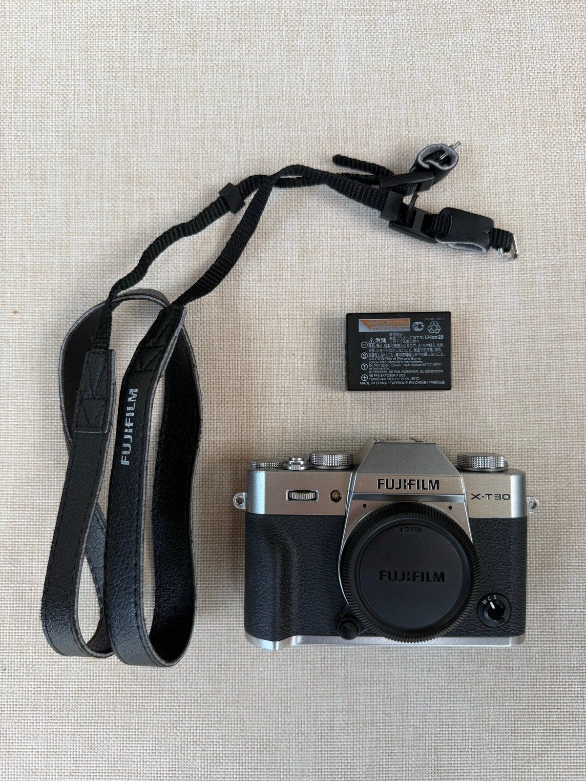 Body Fujifilm X-T30 - Zilver/Zwart, Audio, Tv en Foto, Fotocamera's Digitaal, Gebruikt, Ingebouwde flitser, Ophalen of Verzenden