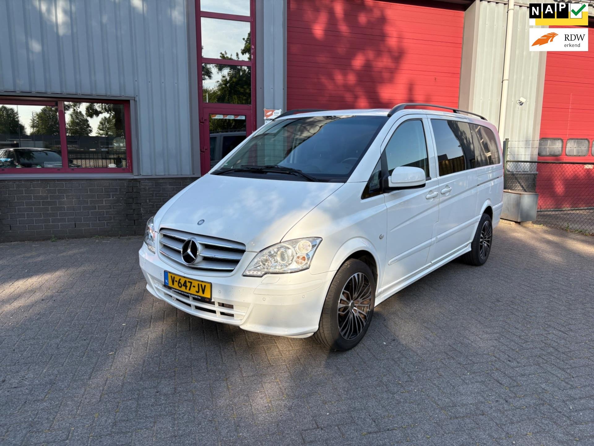 Mercedes-Benz Vito 122 CDI V6 Dubbele Cabine 224pk -MARGE- X, Auto's, Bestelauto's, Automaat, Euro 5, Achterwielaandrijving, Gebruikt
