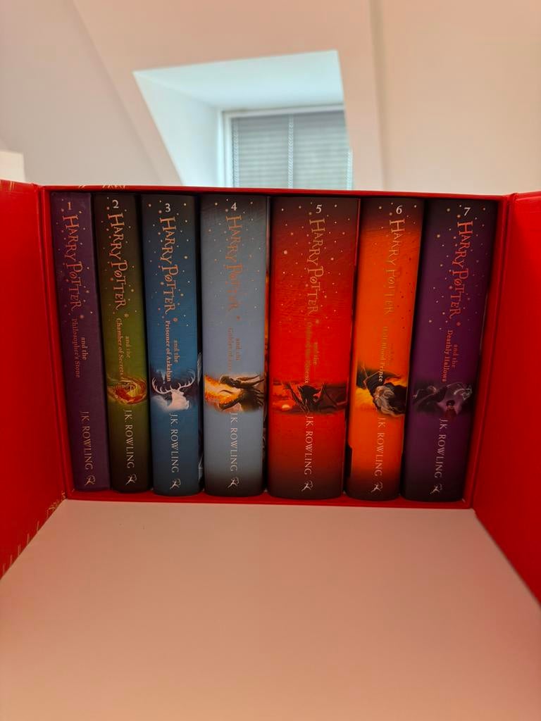Harry potter boxset hardcover Engelstalig, Boeken, Fantasy, Zo goed als nieuw, Ophalen of Verzenden