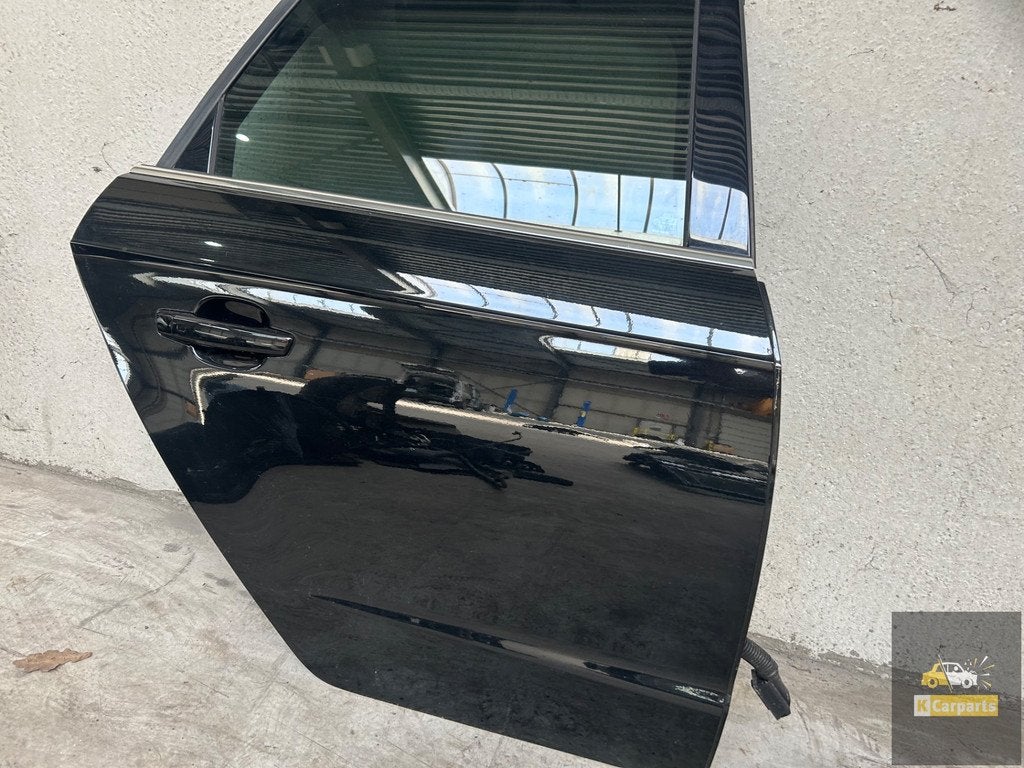 Audi A3 S3 RS3 8v Rechts Achter portier LC9x origineel deur, Gebruikt, Deur, AUDI AG, Auto-Union-Strasse 1
85045  Ingolstadt, DE