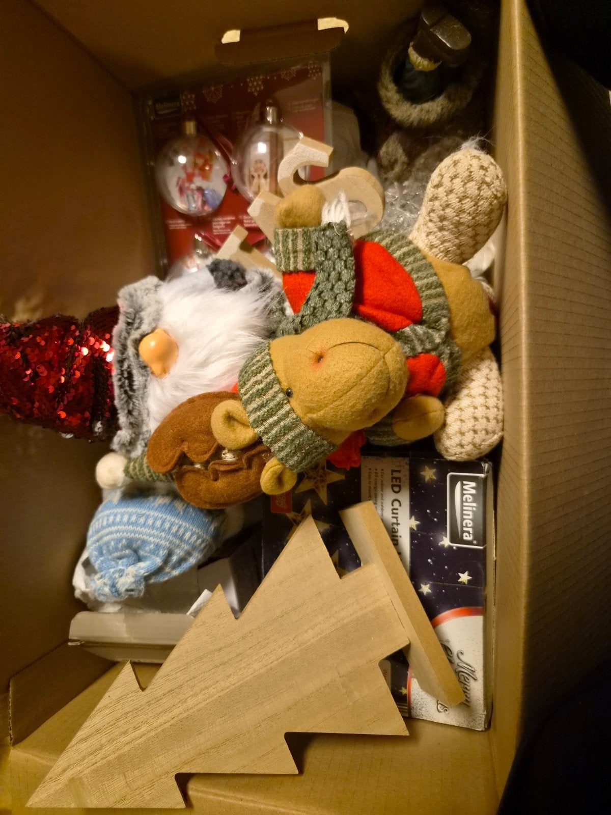 Kerstpullen, decoratie, doos vol, Ophalen