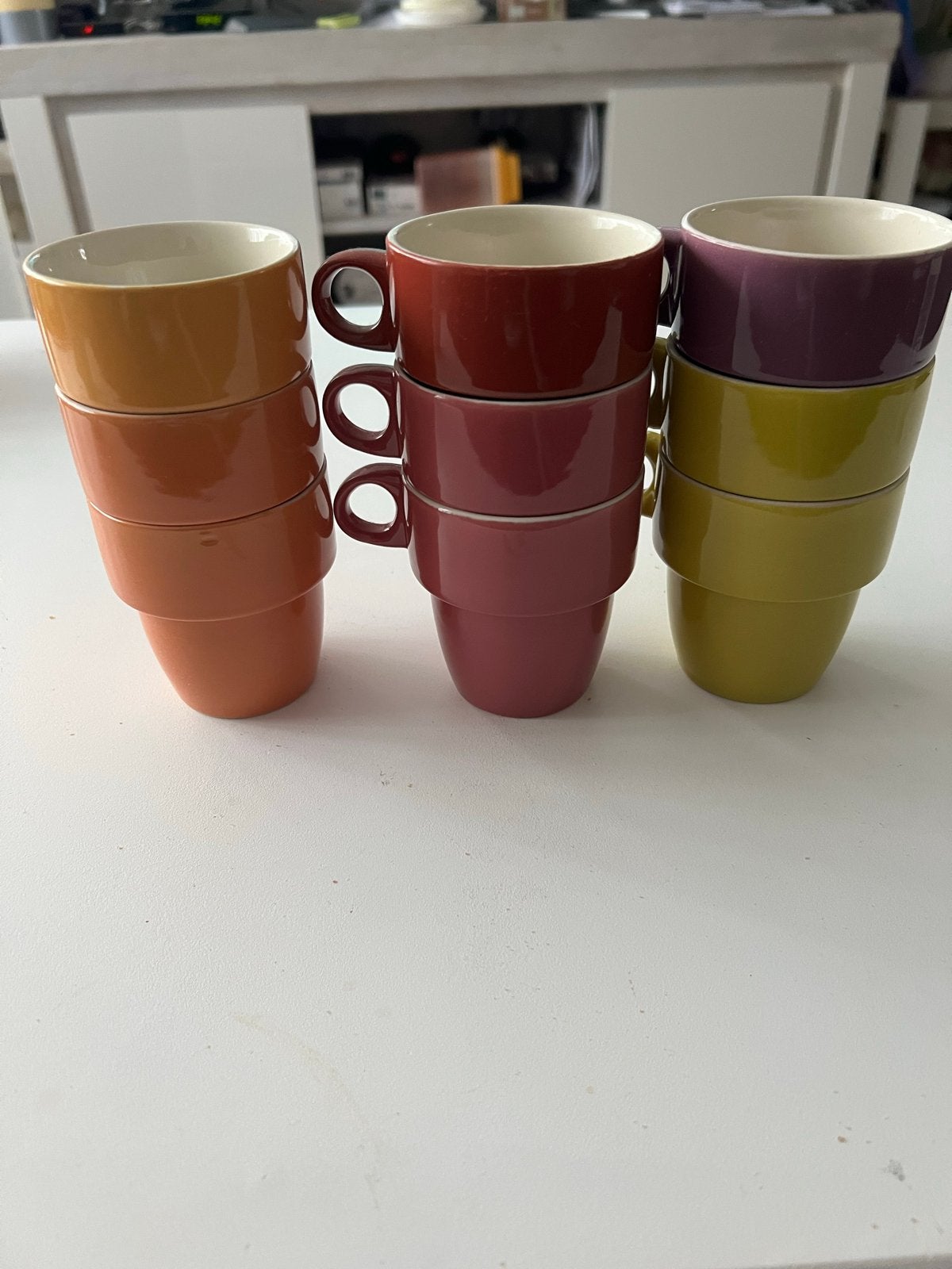 Set van 9 Union Pacific Tableware mokken in diverse kleuren, Overige merken, Keramiek, Zo goed als nieuw, Modern