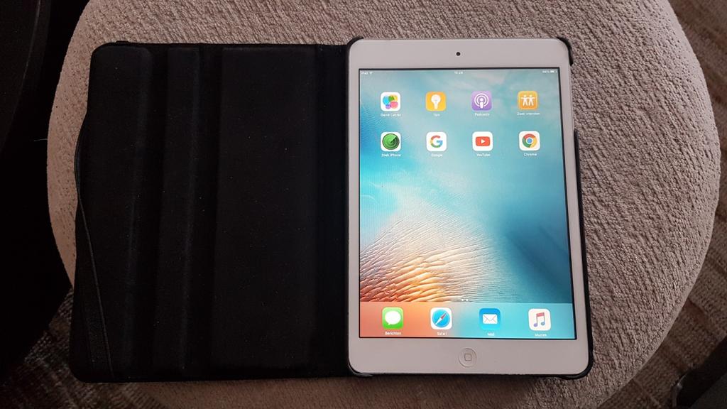 ipad mini, Computers en Software, Apple iPads, Ophalen of Verzenden, 8 inch, Apple iPad, 16 GB