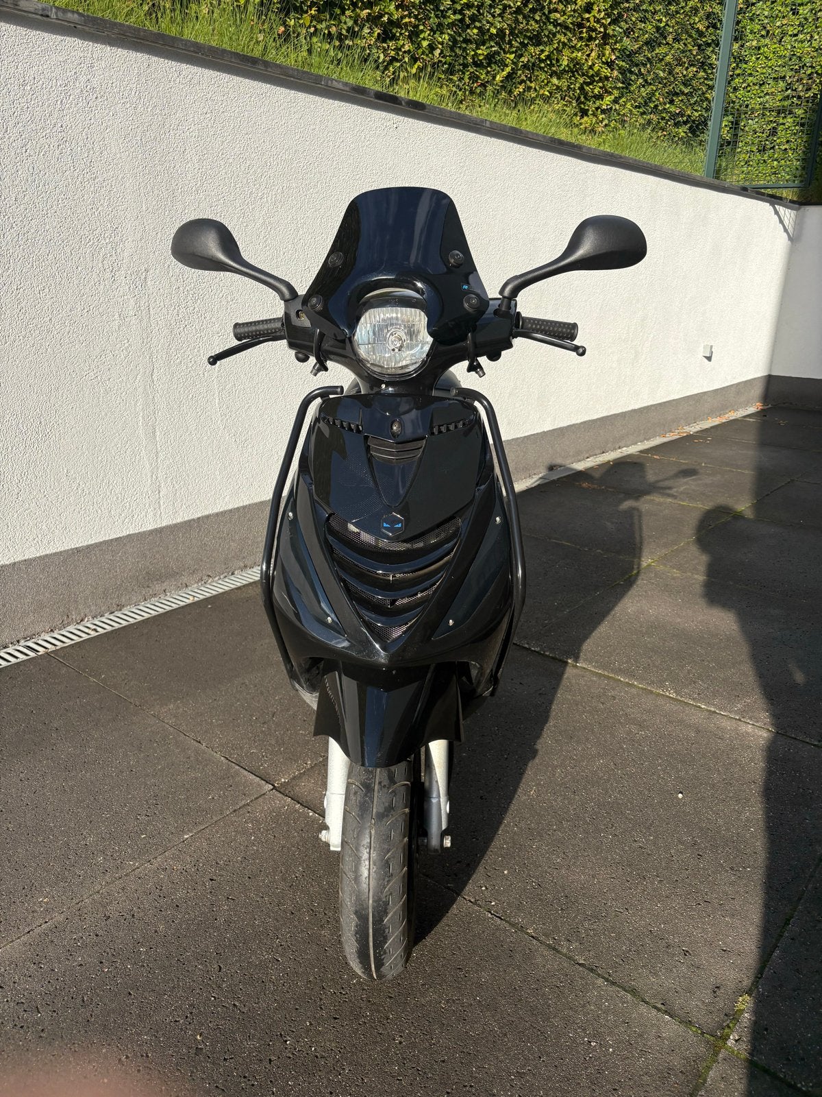 Piaggio Zip full option 2024 - Zwart - Goed onderhouden, Ophalen, Gebruikt, Benzine, Piaggio