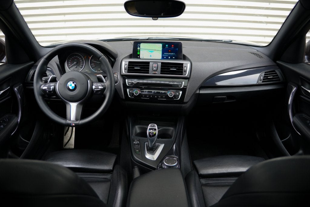 BMW 1-Serie 125d M-Sport Shadow |Vol opties| ACC/Schuifdak, Auto's, BMW, Automaat, 1995 cc, Zwart, 4 cilinders