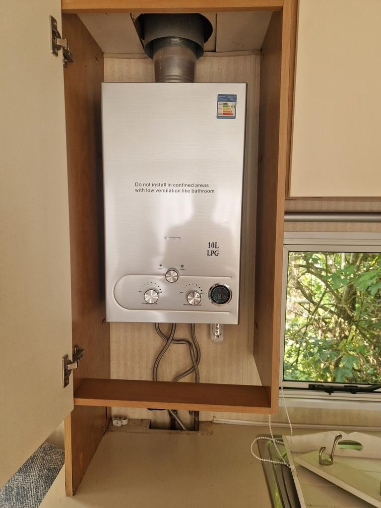 Compacte 10L LPG Geiser voor Camper/Caravan, Ophalen
