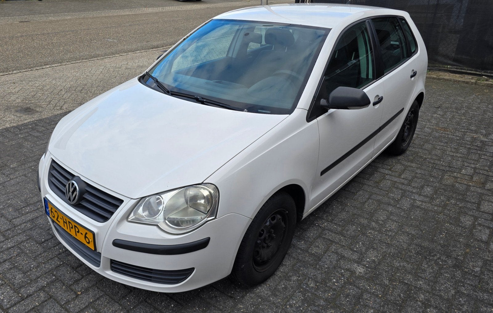 Volkswagen Polo 1.4 TDI51KW 2009 Wit export loop/sloop, Auto's, Volkswagen, Voorwielaandrijving, 580 kg, 1064 kg, Wit