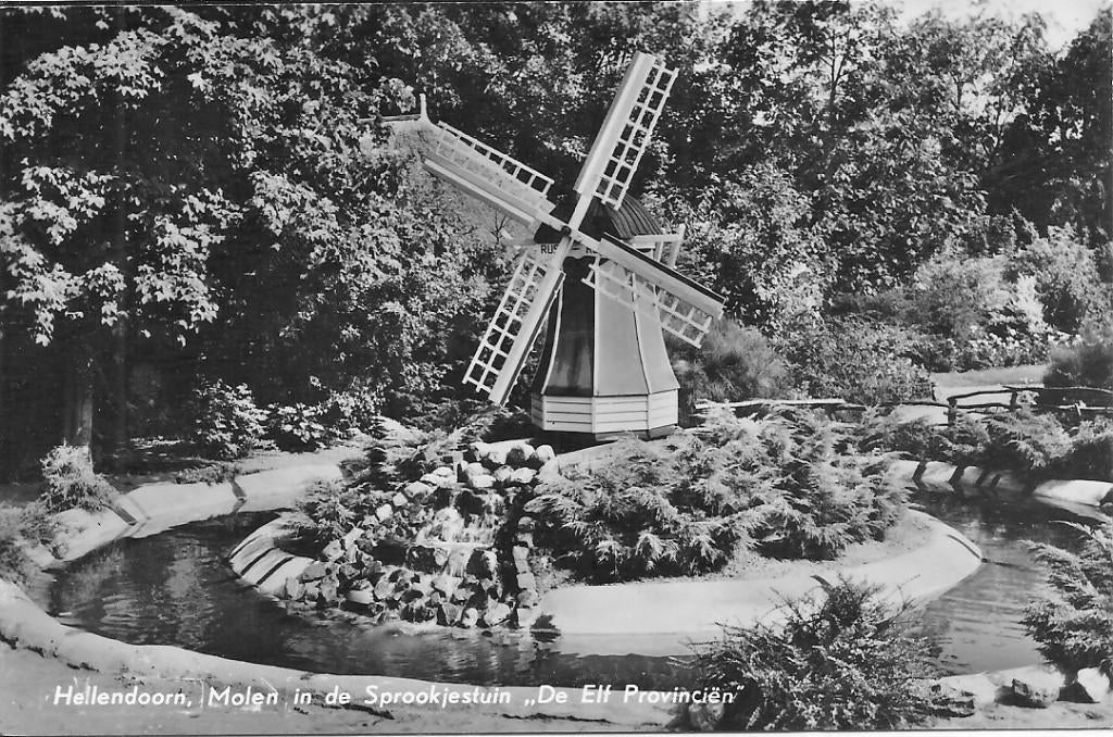 Hellendoorn Molen in de Sprookjestuin., Ophalen of Verzenden, 1960 tot 1980, Gelopen, Overijssel